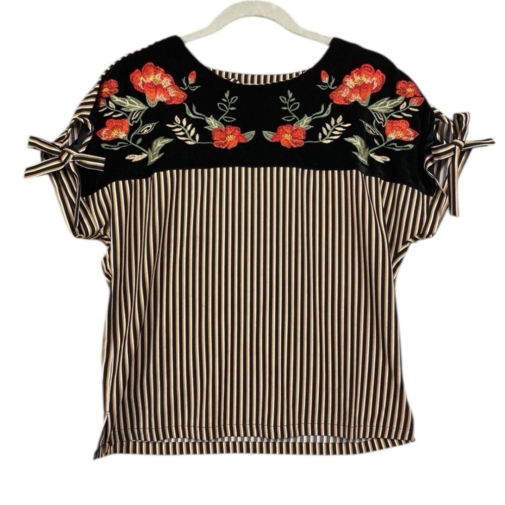 THML Floral Embroidered Striped Velour Tie Keyhole Sleeve Blouse Size Small